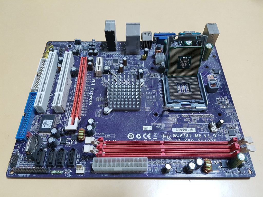 pc motherboard